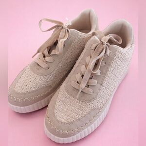 ✨ Dolce Vita Woven Platform Sneakers – Size 10 (NWT) ✨
